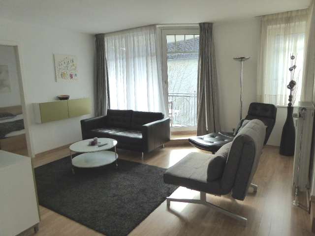 Sonnige 2-Zimmerwohnung in bester Nordendlage... image 3