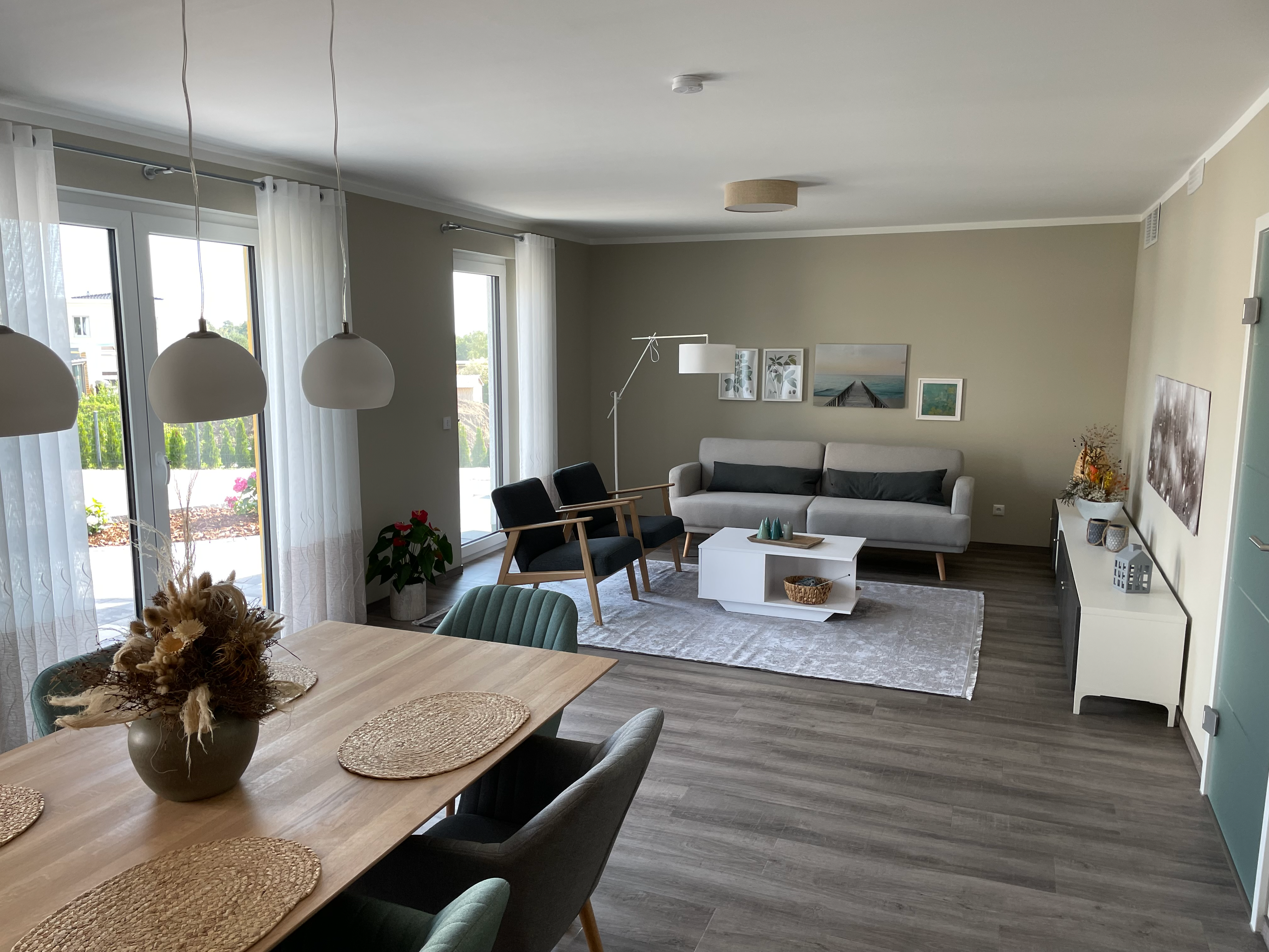 Immobilie in Jesenwang - Freistehend, massiv und so individuell wie Sie - EFH in Jesenwang-Pfaffenhofen - Bild 1