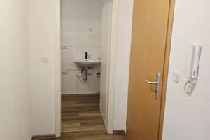1-Zimmer Wohnung Nähe Kennedy und Limbecker Platz komplett saniert – Rottstraße 14, 45127 Stadtkern, Essen – Vorschaubild 2