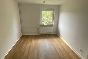 Mega schöne sanierte 3 Zimmer Wohnung. – Timkestr. 50, 24148 Wellingdorf, Kiel – Vorschaubild 2
