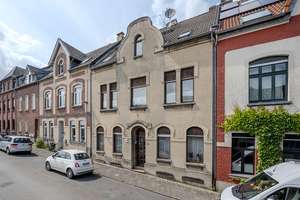 Historisches  Stadthaus mit 200 m² Wohn-Nutzfläche und großem Garten mitten in Krefeld-Hüls – Die vollständige Adresse der Immobilie erhältst du vom Anbieter., 47839 Hüls, Krefeld – Vorschaubild 34