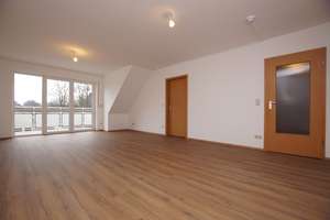 4‑Zimmer‑Wohntraum über zwei Ebenen in Bielefeld – Die vollständige Adresse der Immobilie erhältst du vom Anbieter., 33649 Brackwede, Bielefeld – Vorschaubild 2