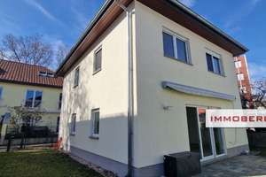 IMMOBERLIN.DE - Wohlfühllage! Zeitgemäßes Energieeffizienz-Einfamilienhaus bei der Havel – Die vollständige Adresse der Immobilie erhältst du vom Anbieter., 13595 Wilhelmstadt, Berlin – Vorschaubild 2