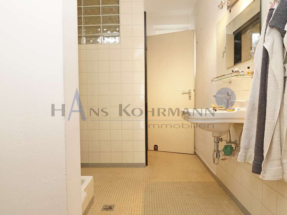 Badezimmer EG