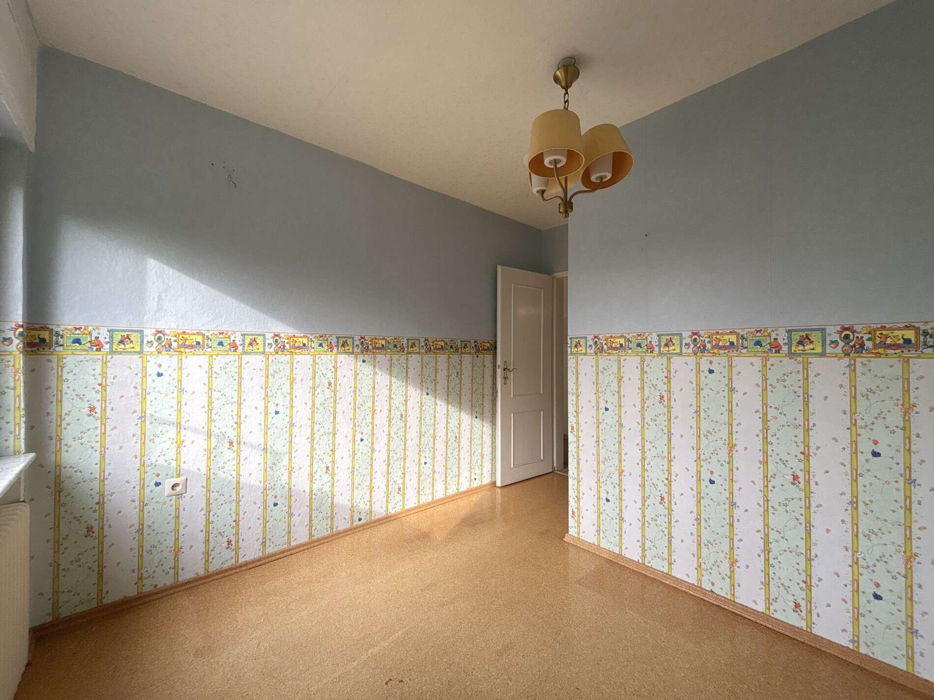 Immobilie in Cölbe - Zwei Wohneinheiten unter einem Dach in beliebter Wohnlage von Cölbe - Bild 3