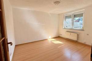 2-Zimmer Wohnung in begehrter Wohnlage – Hermannstraße 14, 72793 Pfullingen – Vorschaubild 3