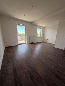 Helle 2,5Zimmer-Wohnung mit Wohnküche und Balkon