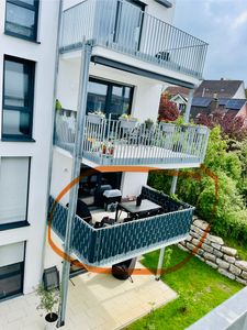 Geschmackvolle, neuwertige 3-Raum-Wohnung mit geh. Innenausstattung mit EBK