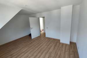 Geräumige 3-Zimmer-Wohnung in Mannheim-Friedrichsfeld im 2. Stock – Main-Neckar-Bahn-Straße 5, 68229 Friedrichsfeld, Mannheim – Vorschaubild 14