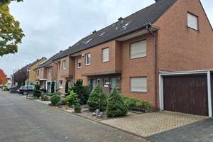 Ihr neues Zuhause im Grünen in ruhiger Lage von Troisdorf-Kriegsdorf – Amselweg 111, 53844 Troisdorf – Vorschaubild 1