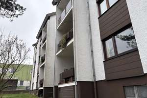 3 Zimmer-Küche-Bad, 2 Balkone, Stellplatz, Keller – Jenneweg 129, 66113 Malstatt, Saarbrücken – Vorschaubild 2