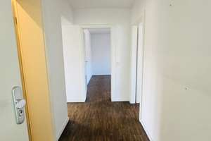 MODERNE TRIFFT ALTBAU-CHARME! _ 4 RÄUME, 2 BÄDER, EINBAUKÜCHE U. DACHTERRASSE IM HERZEN DÜSSELDORFS! – 40476 Golzheim, Düsseldorf – Vorschaubild 15