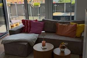 Wohnen über den Dächern – charmante 2-Zimmer-Penthousewohnung mit ca. 43 m² – Roddestraße 10, 48153 Schützenhof, Münster – Vorschaubild 2