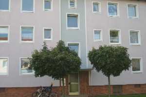Modernisierte 3- Zimmerwohnung mit sonnigem Balkon – Schierholzstr. 100 A, 30655 Hannover – Vorschaubild 1