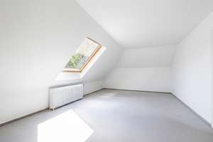 2 MIN. ZUR U1 - Sanierung oder Neubau auf traumhaftem Parkgrundstück! – Die vollständige Adresse der Immobilie erhältst du vom Anbieter., 22397 Wohldorf-Ohlstedt, Hamburg – Vorschaubild 14