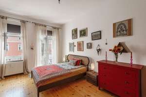 Zu Verkaufen! Top gepflegte 2-Zimmer-Altbau-Wohnung mit Balkon & Einbauküche im Samariterviertel! – Dolziger Straße 14, 10247 Friedrichshain, Berlin – Vorschaubild 6