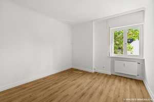 Bright and sunny city apartment a short walk to downtown | WAGNER IMMOBILIEN – Uhlandstraße 10, 65189 Wiesbaden – Vorschaubild 13