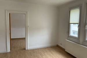 Lichtdurchflutete 3 - Zimmer DG Wohnung in Stuttgart Süd  – Die vollständige Adresse der Immobilie erhältst du vom Anbieter., 70199 Heslach, Stuttgart – Vorschaubild 9