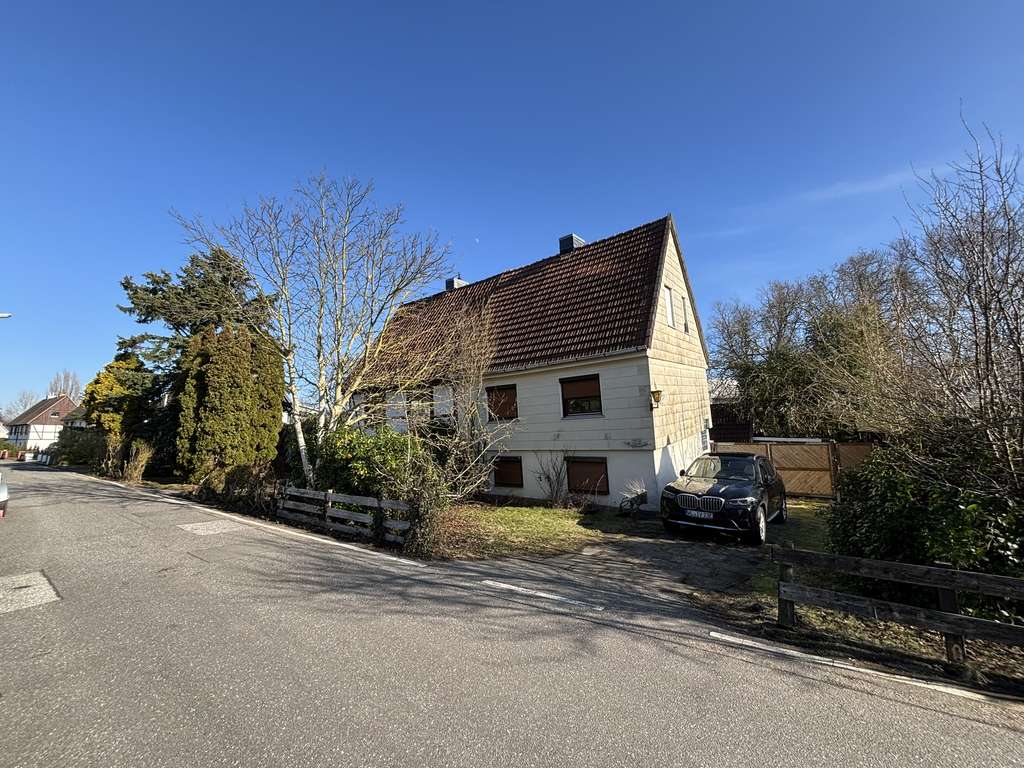 Immobilie in Hamburg - Abrissobjekt für Ihren Neubau: für EFH/ZFH/DHH  - Bild 0