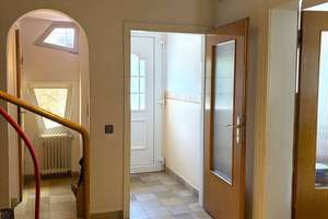 Charmantes Reihenmittelhaus mit sonnigem Garten in Köln-Longerich – Die vollständige Adresse der Immobilie erhältst du vom Anbieter., 50737 Longerich, Köln – Vorschaubild 4
