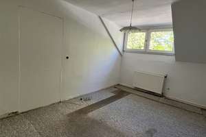 Charmante, bezugsfreie DHH mit tollem Sonnengarten in ruhiger und gefragter Wohnlage Bonn-Hochkreuz! – Die vollständige Adresse der Immobilie erhältst du vom Anbieter., 53175 Hochkreuz, Bonn – Vorschaubild 16