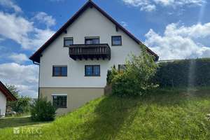 Großes Haus mit Einliegerwohnung – Die vollständige Adresse der Immobilie erhältst du vom Anbieter., 99706 Sondershausen – Vorschaubild 3