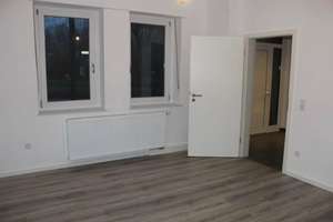 Schönes Einfamilienhaus (freistehend) – Die vollständige Adresse der Immobilie erhältst du vom Anbieter., 33189 Schlangen – Vorschaubild 3