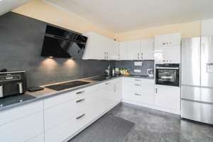 Stilvolle Maisonette mit Platz, Komfort und zwei Stellplätzen – Die vollständige Adresse der Immobilie erhältst du vom Anbieter., 42551 Velbert-Mitte, Velbert – Vorschaubild 5