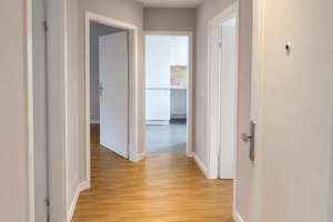 Charmante 3-Zimmer-Wohnung mit Balkon in begehrter Lage von Hamburg-Barmbek-Süd – Die vollständige Adresse der Immobilie erhältst du vom Anbieter., 22081 Barmbek-Süd, Hamburg – Vorschaubild 2