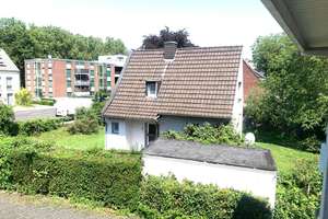 Ruhig, grün und familienfreundlich – kleines Einfamilienhaus in begehrter Dyklage – Die vollständige Adresse der Immobilie erhältst du vom Anbieter., 47803 Inrath/Kliedbruch, Krefeld – Vorschaubild 3