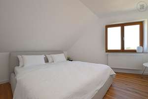 Erstbezug- Exklusiv, hell und modern möblierte 2,5-Zimmerwohnung mit Wlan und Balkon – 97084 Heidingsfeld, Würzburg – Vorschaubild 11