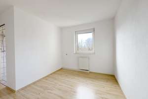 +++ offene Besichtigung 15.03. - 12:00-12:30+++ Gemütliches Reihenmittelhaus unter der Achalm! – Königssträßle 10, 72766 Reutlingen-Mitte, Reutlingen – Vorschaubild 27