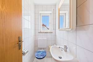 TOP-WOHNLAGE!!! Herrliche Maisonette-Wohnung mit Balkon und Gartenanteil in IN-Gerolfing – Die vollständige Adresse der Immobilie erhältst du vom Anbieter., 85049 West, Ingolstadt – Vorschaubild 11