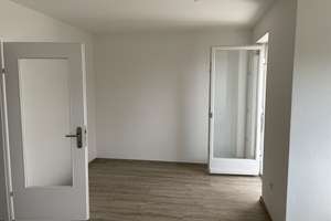 Stadtmitte, 2 Zimmerwohnung in Bayreuth – Brandenburger Straße 18, 95448 Hammerstatt/St. Georgen, Bayreuth – Vorschaubild 4