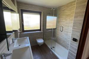 Attraktives und großzügiges Reihenmittelhaus mit 2 Gärten in Stuttgart-Neugereut, BEZUGSBEREIT – Pelikanstr. 30c, 70378 Neugereut, Stuttgart – Vorschaubild 22