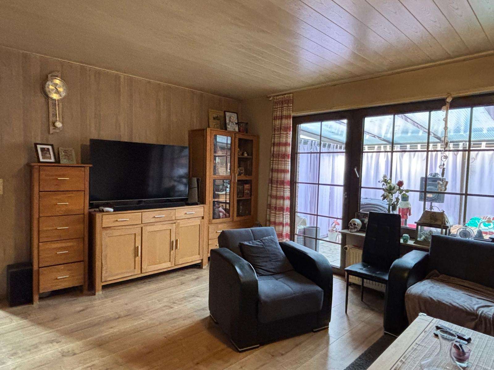 Immobilie in Großheide - Einfamilienhaus mit Einliegerwohnung in Sackgassenlage - Bild 6