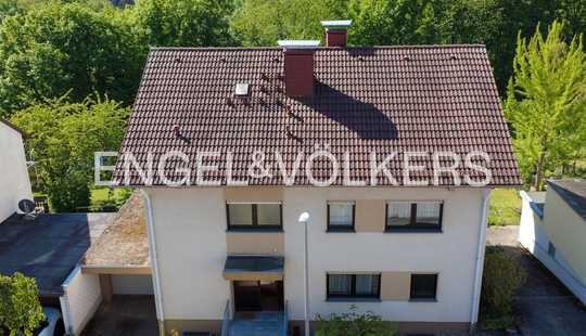 Bild von Sonniges Einfamilienhaus mit Talblick