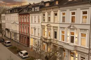 KAPITALANLEGER AUFGEPASST: RUHIGES APARTMENT NAHE HOCHSCHULE UND HELIOS ZU VERKAUFEN!