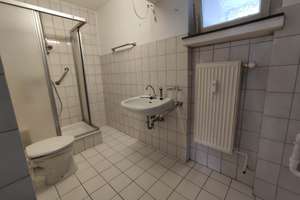 Frisch renovierte 2 Zi Wohnung mit Balkon in zentraler Lage – Rolingswerth 14, 42275 Barmen, Wuppertal – Vorschaubild 8