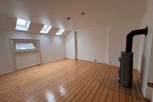 Dachetage in Stilaltbauvilla am Kurpark! 4 ZKB - 117 m² mit Dielen + EBK  € 1.600,- + NK