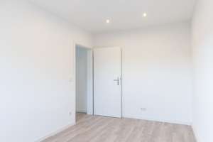 Kernsanierte 3-Zimmer-Dachgeschosswohnung in Karlsruhe – Die vollständige Adresse der Immobilie erhältst du vom Anbieter., 76187 Knielingen, Karlsruhe – Vorschaubild 17