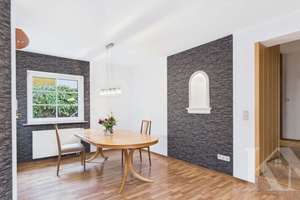 Stadtvilla mit Altbaucharme in Brebach – Die vollständige Adresse der Immobilie erhältst du vom Anbieter., 66130 Brebach-Fechingen, Saarbrücken – Vorschaubild 34