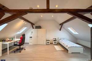 Wohnhaus mit zwei Wohneinheiten – Kapitalanlage & Eigennutzung im historischen Ortskern von Holzheim – Die vollständige Adresse der Immobilie erhältst du vom Anbieter., 65558 Holzheim – Vorschaubild 1