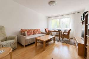 Manchmal braucht das Leben einfach ein Zimmer mehr – 3 Zimmer mit Balkon in Garath
