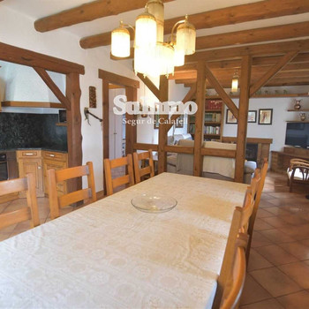 Charmantes Haus in Mas Mateu mit Pool und Touristenlizenz