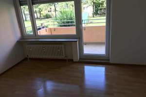 Alltagstaugliche 2-Zimmer-Wohnung mit Balkon in München Perlach – Gerhart-Hauptmann-Ring 7, 81737 Neuperlach, München – Vorschaubild 2