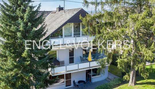 Bild von Freistehendes Einfamilienhaus mit Einliegerwohnung und Home-Office