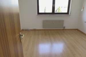 Wohnen mit hervorragender Anbindung und fantastischem Ausblick in Stuttgart-Rohr – Schönbuchstraße 43, 70565 Rohr, Stuttgart – Vorschaubild 10