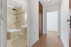 Ca. 6,3 % Rendite - Kapitalanlage mit Substanz in Duisburg-Neumühl, 2 Zimmer, Balkon und Stellplatz – Die vollständige Adresse der Immobilie erhältst du vom Anbieter., 47167 Neumühl, Duisburg – Vorschaubild 2