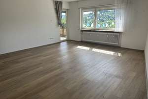 *** Eutingen - helle Wohnung mit Balkon und Weitblick *** – Die vollständige Adresse der Immobilie erhältst du vom Anbieter., 75181 Eutingen, Pforzheim – Vorschaubild 2